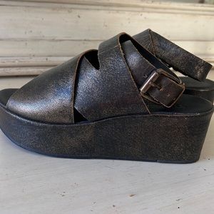 Black metallic Matisse platform sandals
